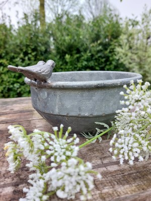 Zinken schaal met vogeltjes M