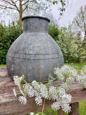Zinken vaas