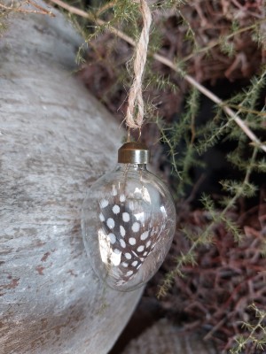 Glazen eitje met veertje S