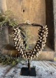 Schelpenketting bruin
